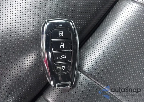 2015 Hyundai Genesis 3.8 z USA, uszkodzony, nr VIN KMHGN4JE5FU091846